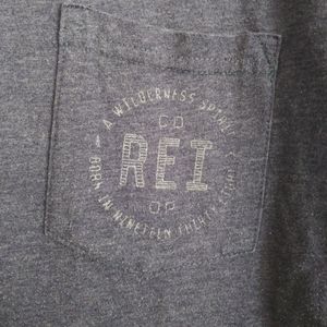 REI CO. pocket tee logo blue T-Shirt Size Mens L